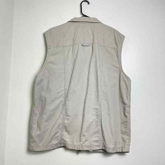 Columbia Khaki Safari Hiking Outdoor Vest Size Men's XL with Zipper Pocket - Picture 2 of 5